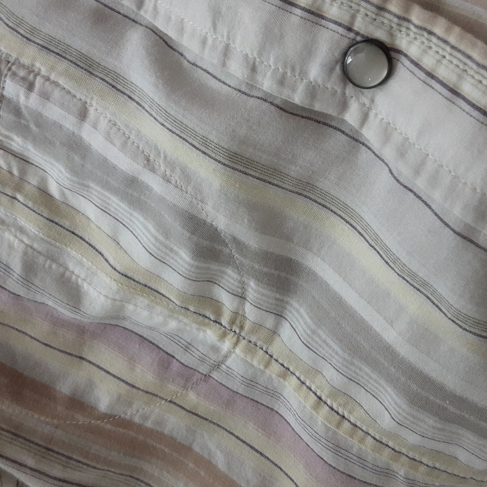 North Face Snap Button Down - Picture 9 of 9